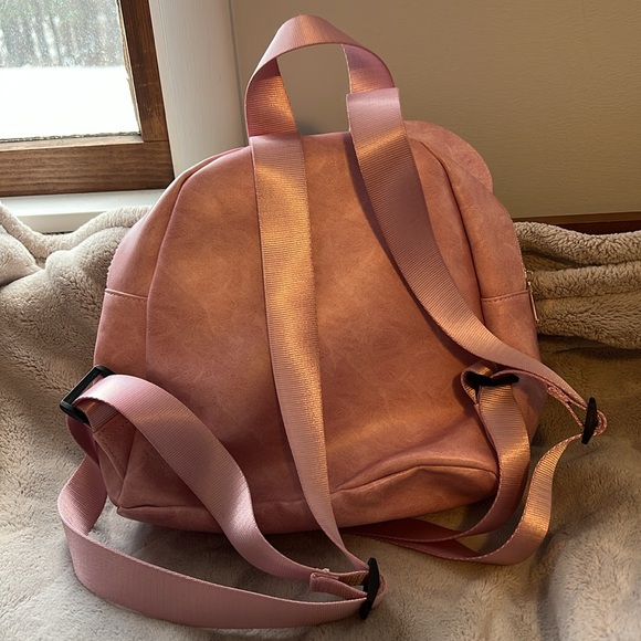 Minnie Mouse backpack - Picture 2 of 3